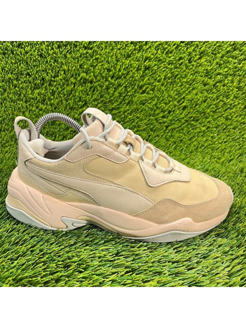 Puma Thunder Desert Womens Size 8.5 Beige Athletic Walking Shoes Sneakers
